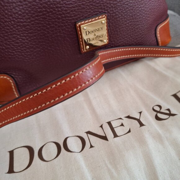 Dooney & Bourke Pebble Grain Crossbody bag - Picture 3 of 8